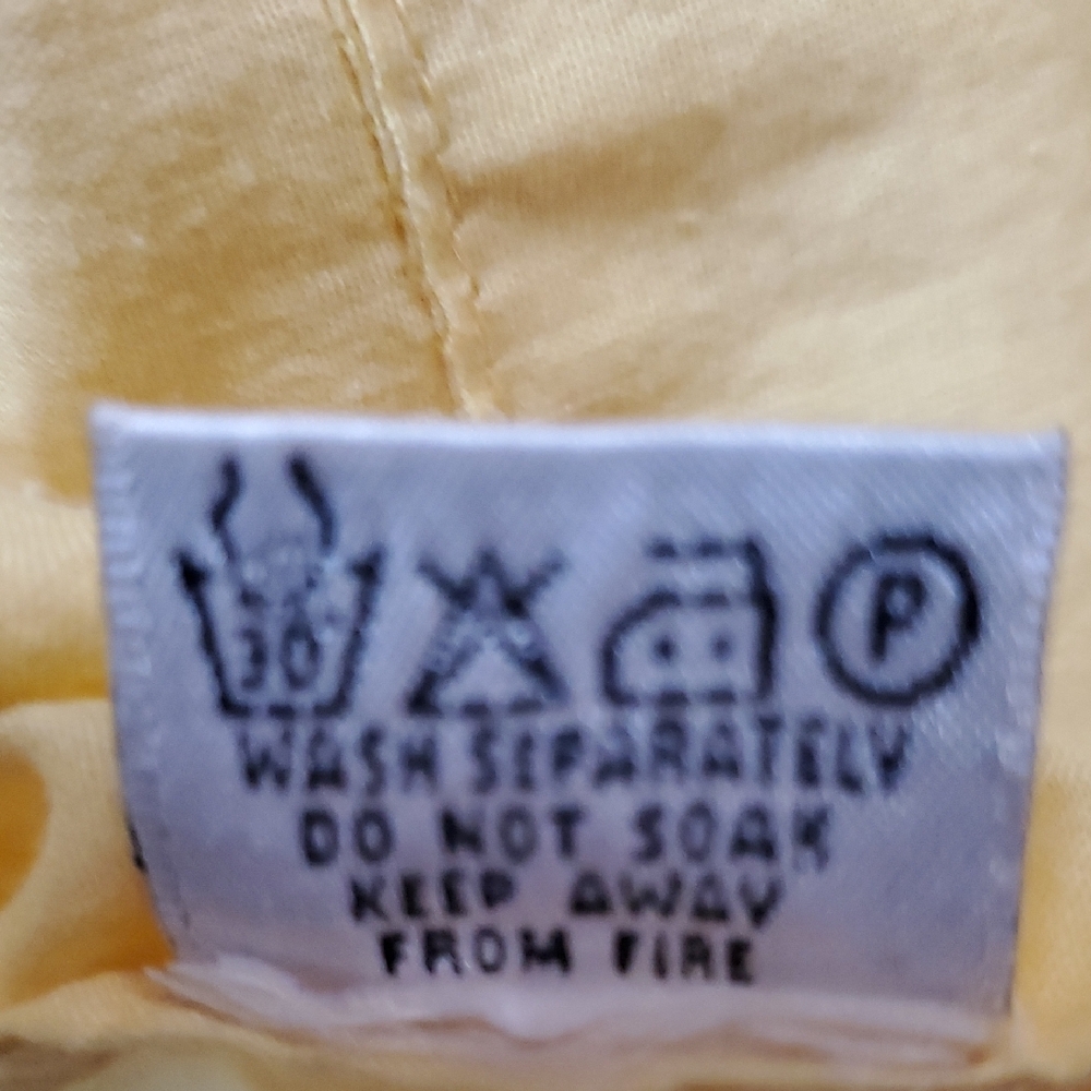 Yellow Button-Up Blouse - Picture 4 of 11
